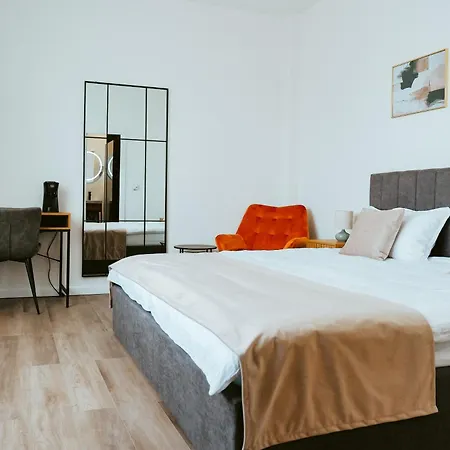 28 Guest house