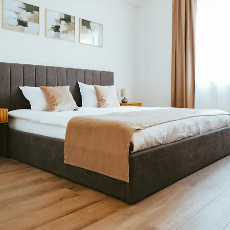 28 Guest house